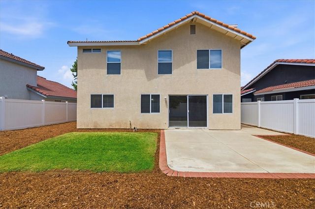 19949 Silvercrest, Riverside, CA 92508