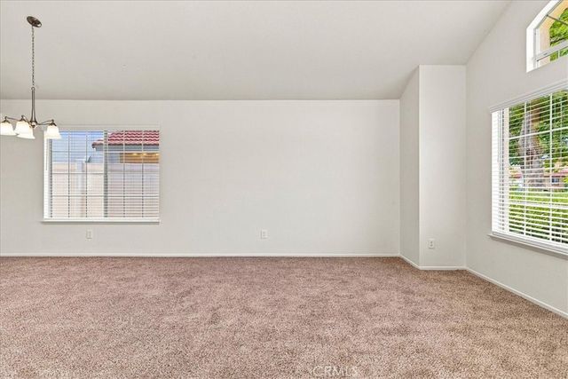19949 Silvercrest, Riverside, CA 92508