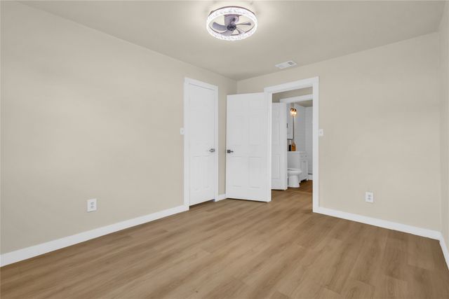 475 Locust Street, Point, TX 75472