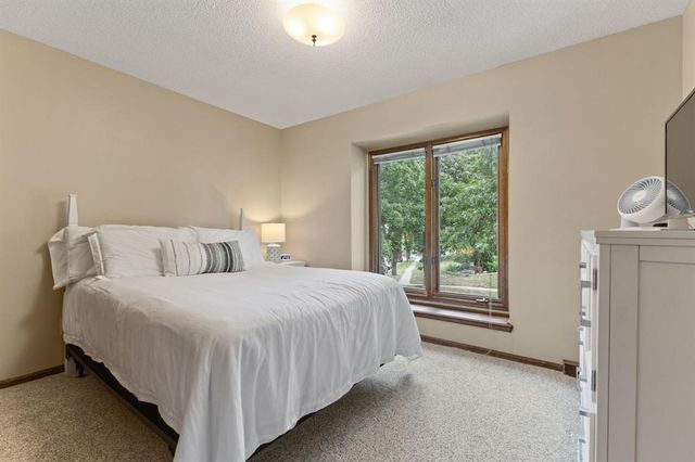 3400 SW 37th Street, Des Moines, IA 50321