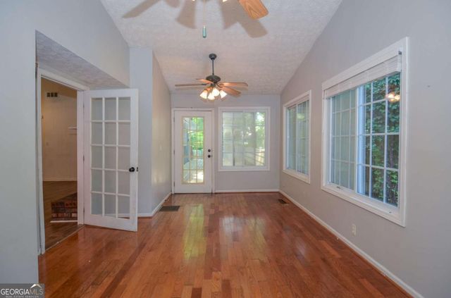 1117 Mandalay Court SW, Lilburn, GA 30047