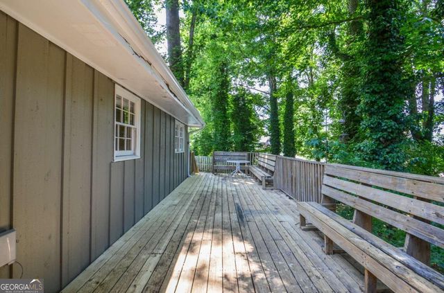 1117 Mandalay Court SW, Lilburn, GA 30047