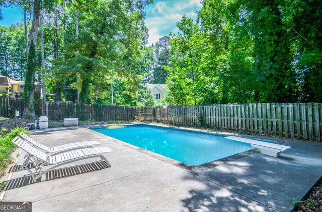 1117 Mandalay Court SW, Lilburn, GA 30047