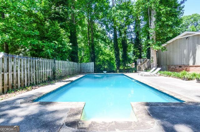 1117 Mandalay Court SW, Lilburn, GA 30047