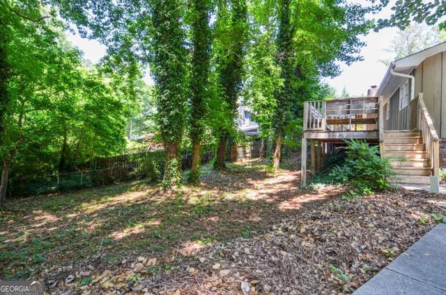 1117 Mandalay Court SW, Lilburn, GA 30047