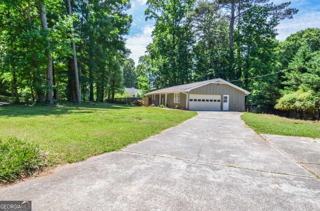 1117 Mandalay Court SW, Lilburn, GA 30047