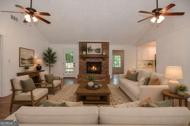 1117 Mandalay Court SW, Lilburn, GA 30047