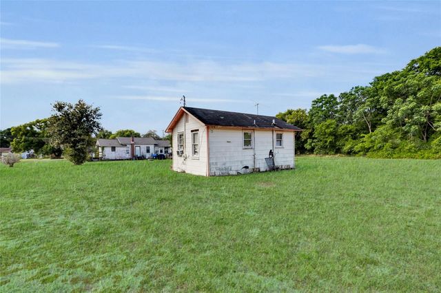 5223 EAGLES NEST ROAD, Fruitland Park, FL 34731