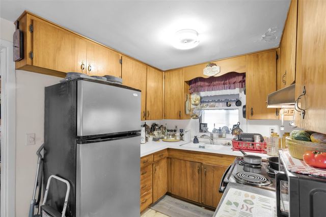 5223 EAGLES NEST ROAD, Fruitland Park, FL 34731