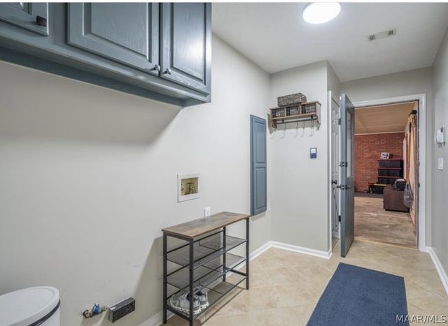 2310 Halcyon Boulevard, Montgomery, AL 36117