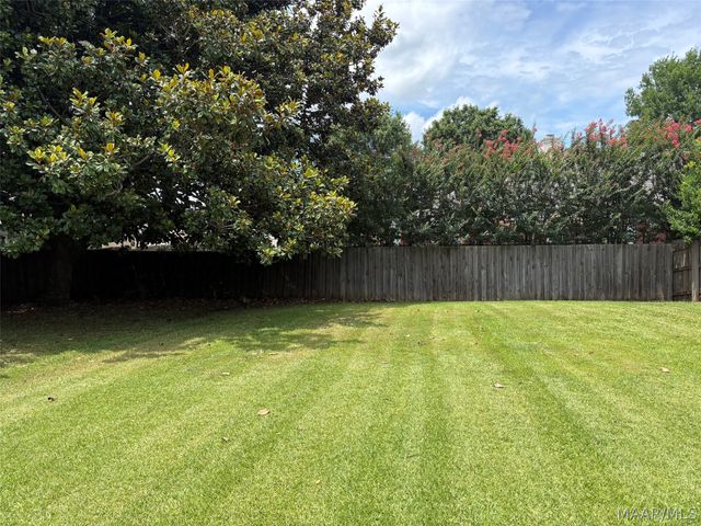 2310 Halcyon Boulevard, Montgomery, AL 36117