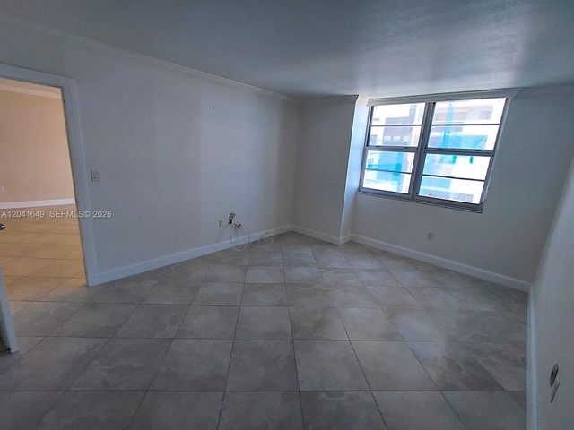 5701 Collins Ave 619, Miami Beach, FL 33140