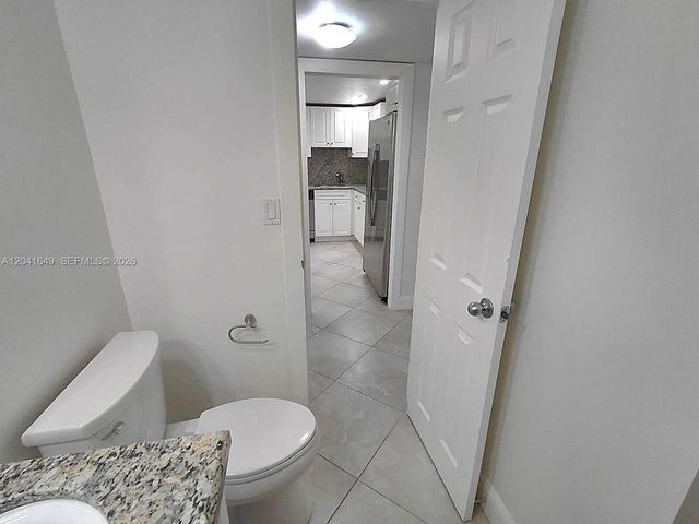 5701 Collins Ave 619, Miami Beach, FL 33140