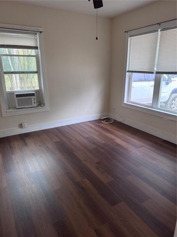 108 E BROADWAY STREET, Fort Meade, FL 33841
