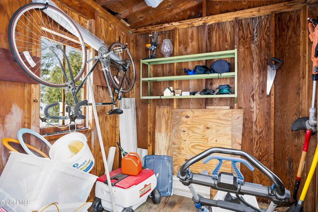 45 Fuller Terrace, Colonie, NY 12205