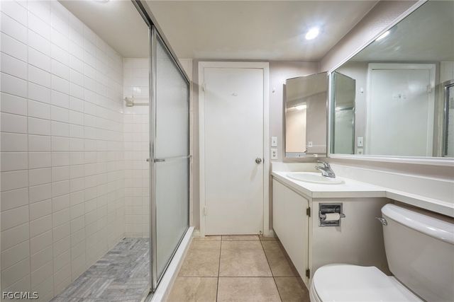 1570 Park Meadows DR 1, Fort Myers, FL 33907