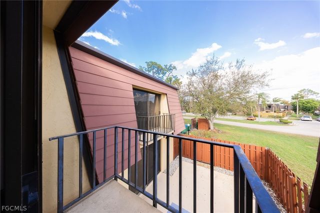 1570 Park Meadows DR 1, Fort Myers, FL 33907