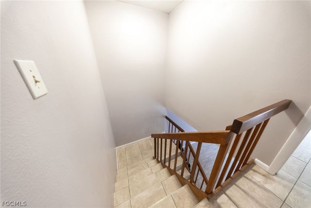 1570 Park Meadows DR 1, Fort Myers, FL 33907