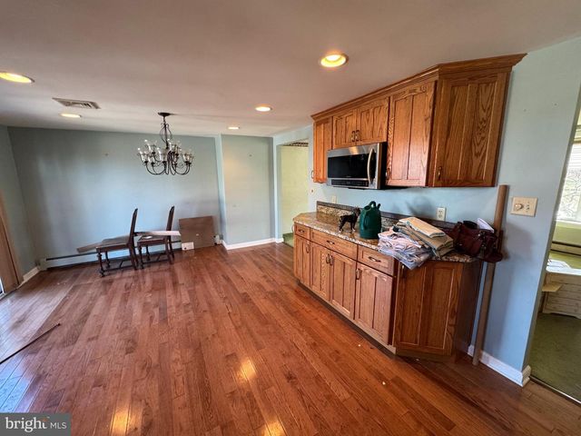 113 FOREST HILLS RD, Red Lion, PA 17356