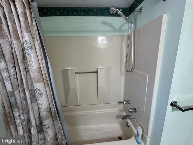 113 FOREST HILLS RD, Red Lion, PA 17356