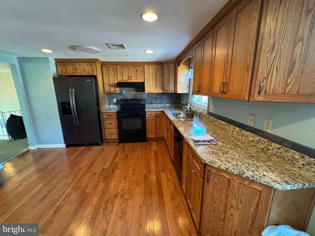 113 FOREST HILLS RD, Red Lion, PA 17356