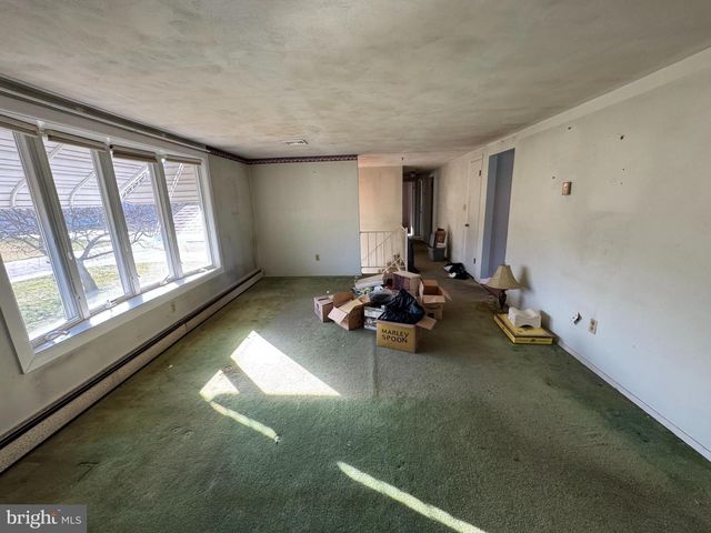 113 FOREST HILLS RD, Red Lion, PA 17356