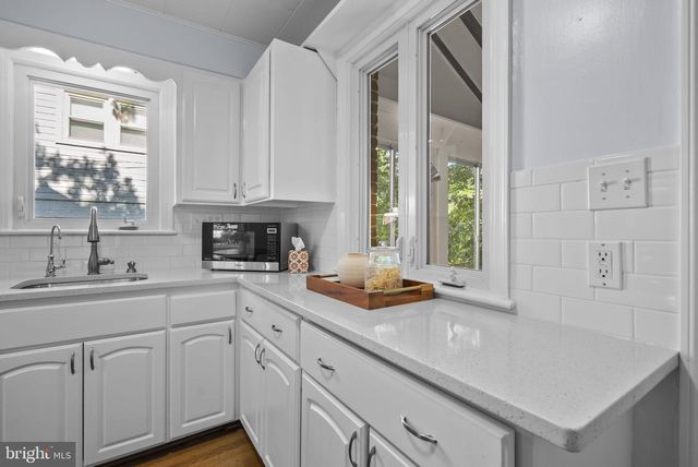 712 AUBURN AVE, Takoma Park, MD 20912