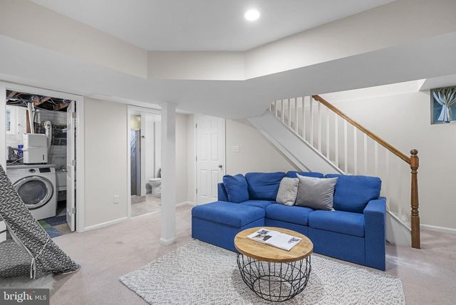 712 AUBURN AVE, Takoma Park, MD 20912