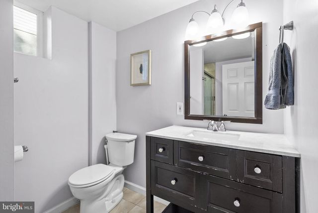 712 AUBURN AVE, Takoma Park, MD 20912