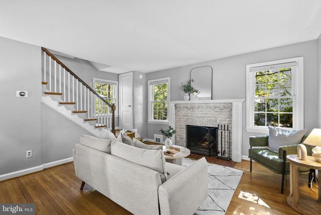 712 AUBURN AVE, Takoma Park, MD 20912