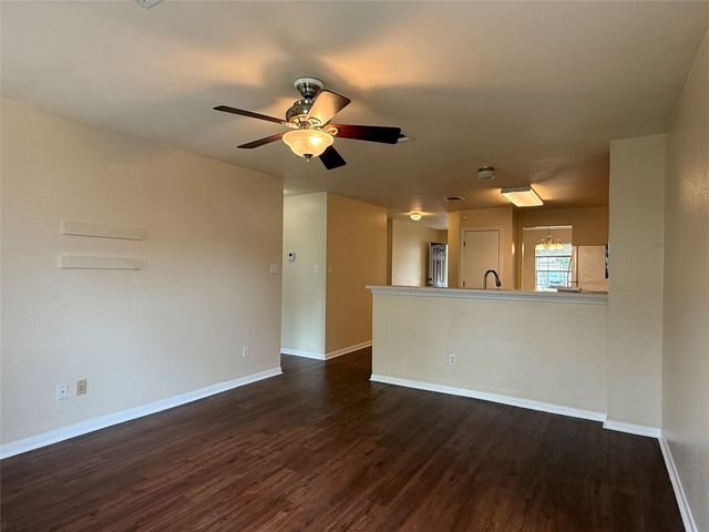 316 Meadow Park DR, Georgetown, TX 78626