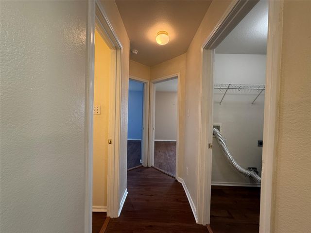 316 Meadow Park DR, Georgetown, TX 78626