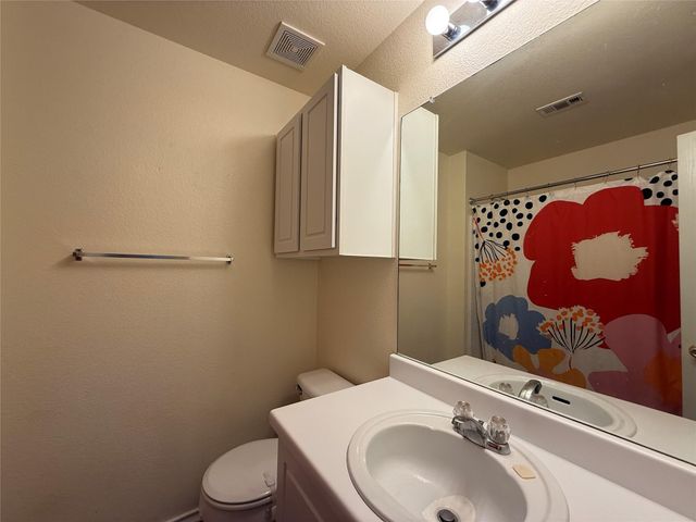 316 Meadow Park DR, Georgetown, TX 78626
