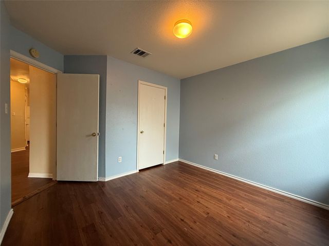316 Meadow Park DR, Georgetown, TX 78626