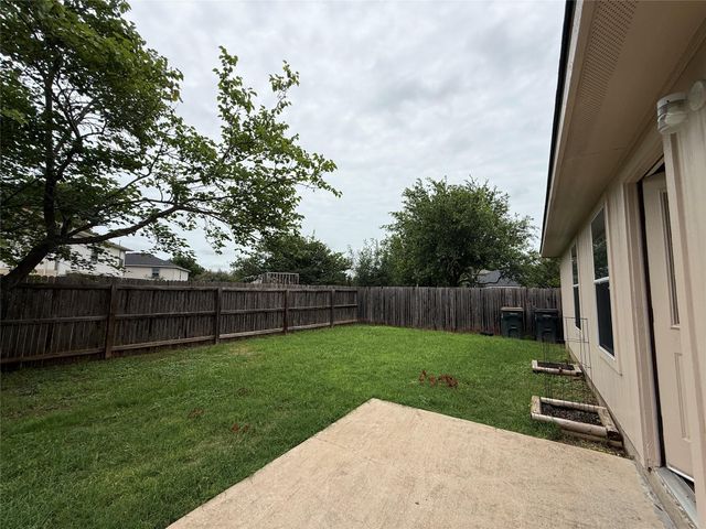 316 Meadow Park DR, Georgetown, TX 78626