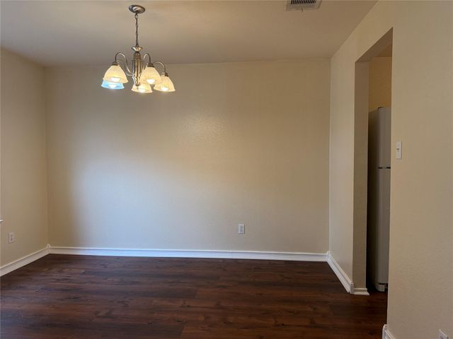 316 Meadow Park DR, Georgetown, TX 78626