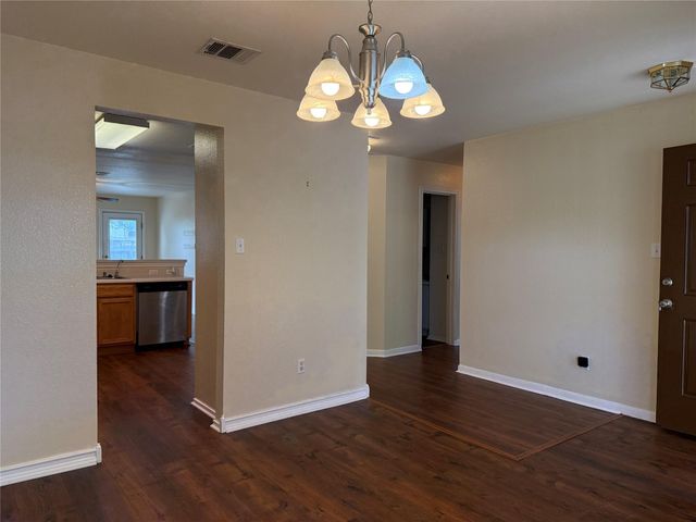 316 Meadow Park DR, Georgetown, TX 78626