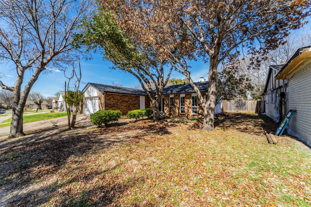 4009 Juneberry Street, Fort Worth, TX 76137 — photo 2