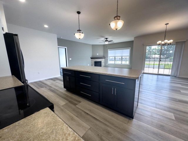 3018 Christenson LANE, Onalaska, WI 54650