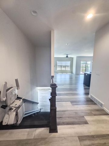 3018 Christenson LANE, Onalaska, WI 54650