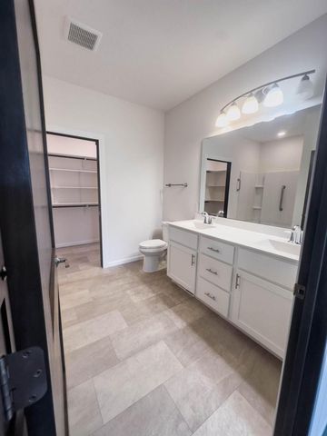 3018 Christenson LANE, Onalaska, WI 54650