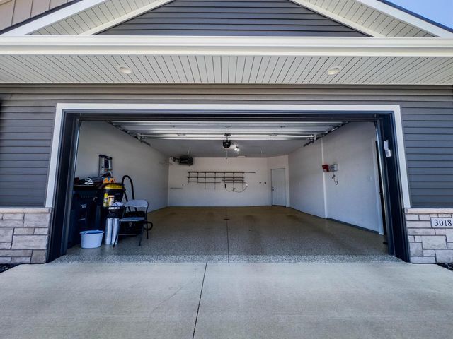 3018 Christenson LANE, Onalaska, WI 54650