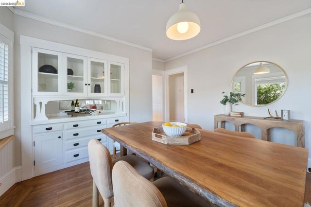 1751 E 38Th St, Oakland, CA 94602