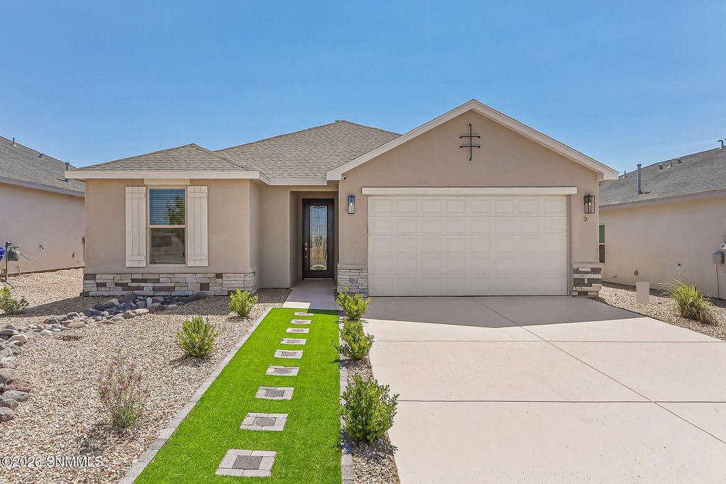 7432 Endeavor Place, Las Cruces, NM 88012
