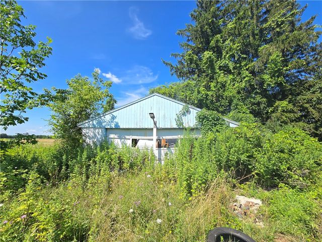 5018 State Route 96a, Varick, NY 14541