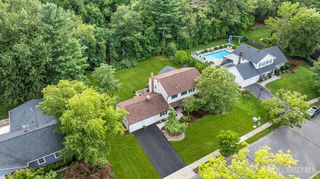 58 Valley Forge Drive, East Brunswick, NJ 08816