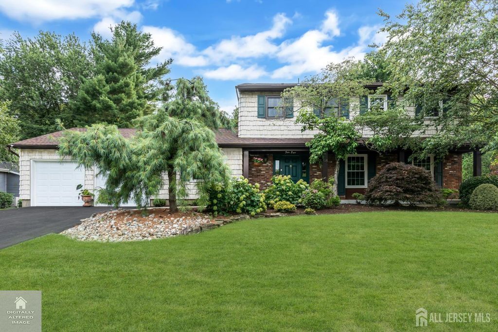 58 Valley Forge Drive, East Brunswick, NJ 08816
