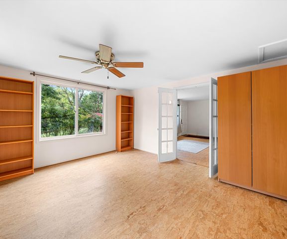 601 Cressfield Lane, Ann Arbor, MI 48103