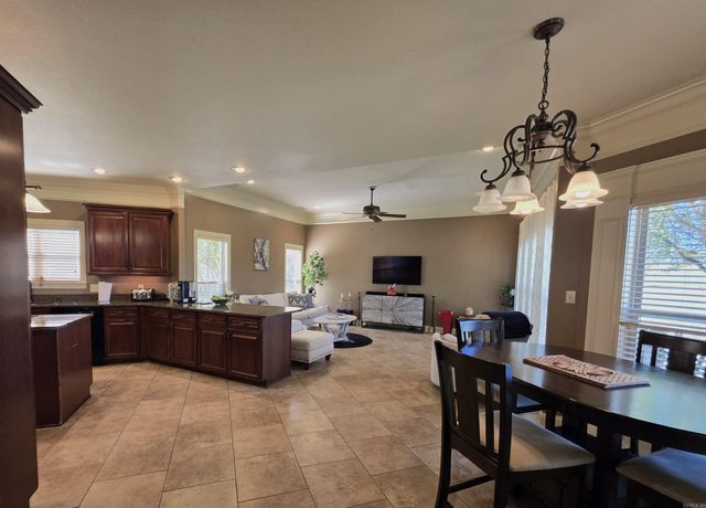 3321 Prestwick Cir, Jonesboro, AR 72405