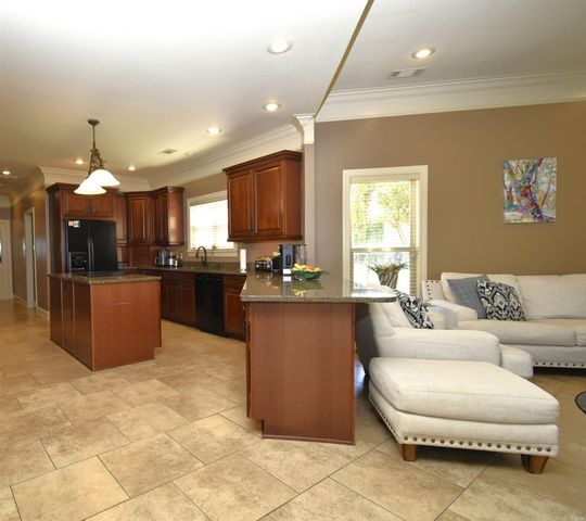 3321 Prestwick Cir, Jonesboro, AR 72405